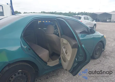 2010 Toyota Corolla Le z USA, uszkodzony, nr VIN JTDBU4EE8A9105116